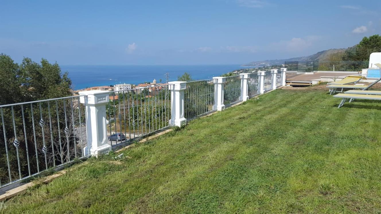 Appartamenti Borgo Panoramico N.2 Tropea Exterior foto