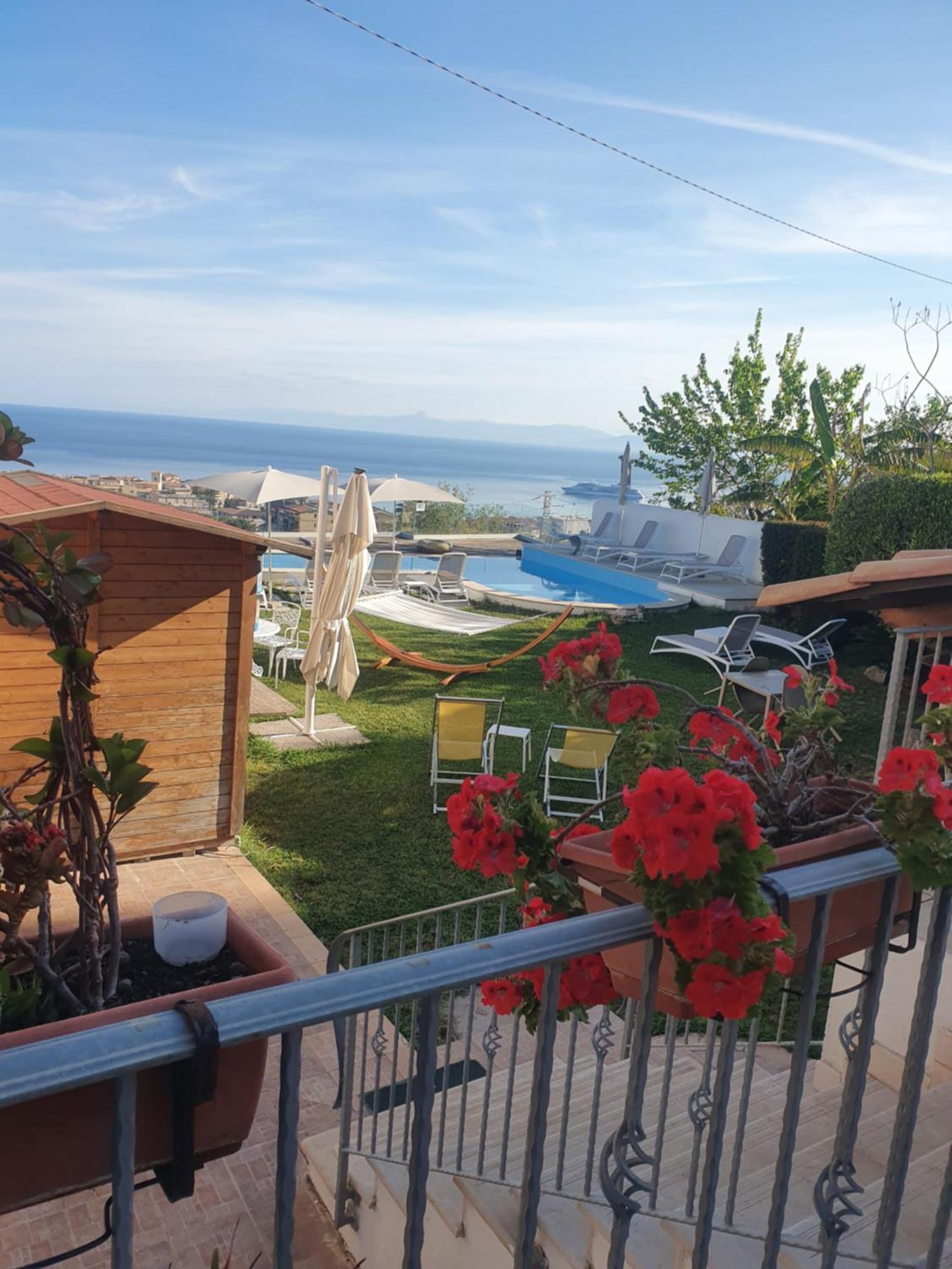 Appartamenti Borgo Panoramico N.2 Tropea Exterior foto