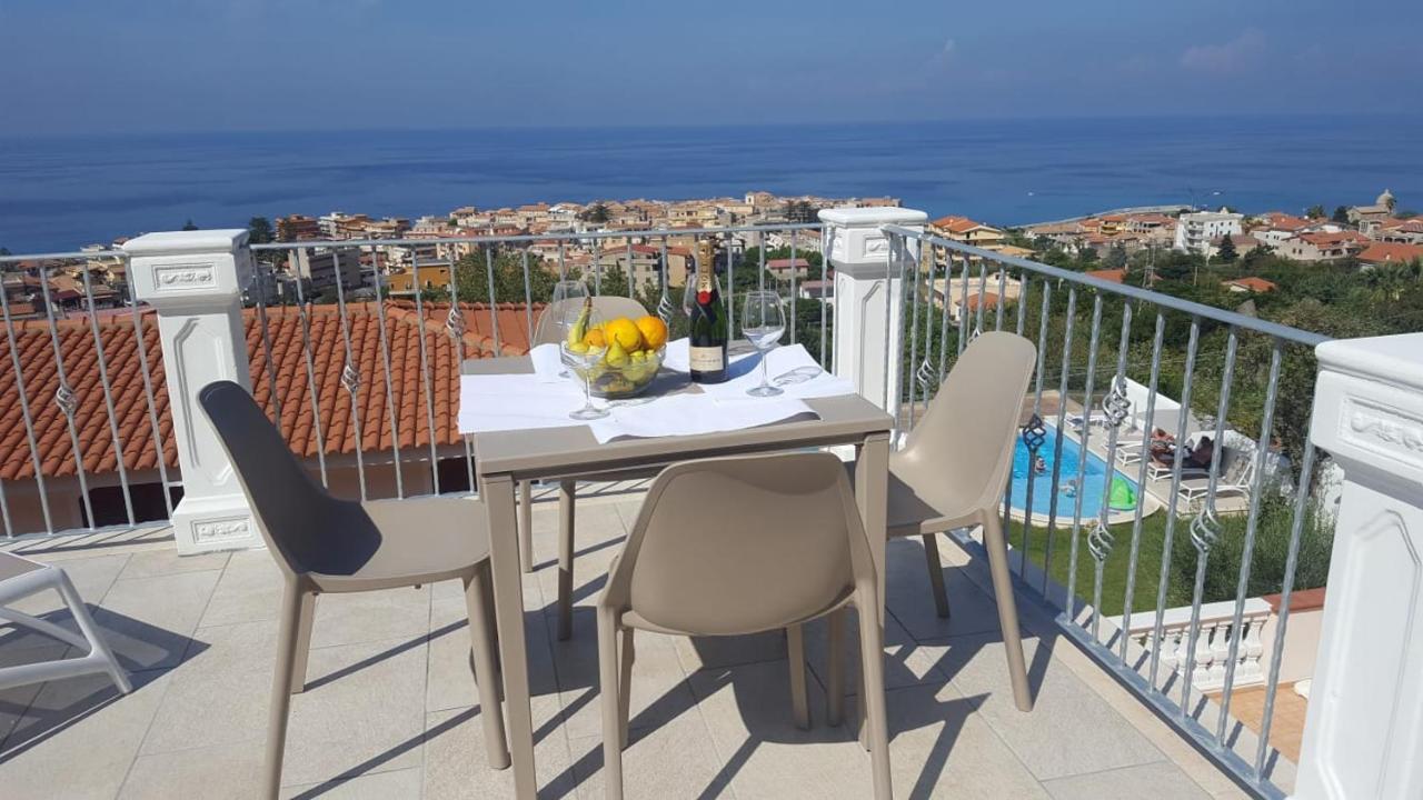 Appartamenti Borgo Panoramico N.2 Tropea Exterior foto